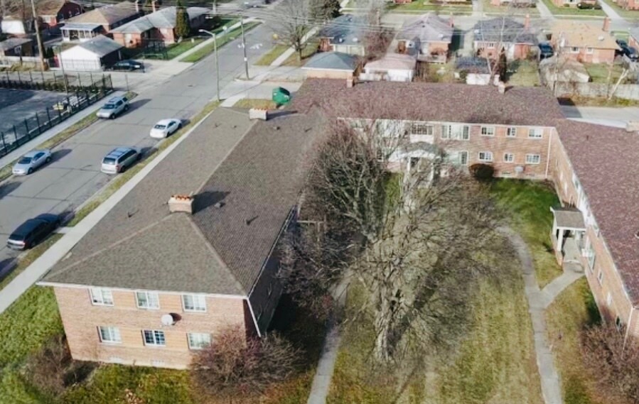 More Photos Of 21400 W 7 Mile Rd, Detroit Multifamily For Sale