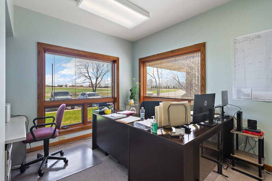 More Photos Of 10808 W Monee Manhattan Rd, Monee Office For Sale