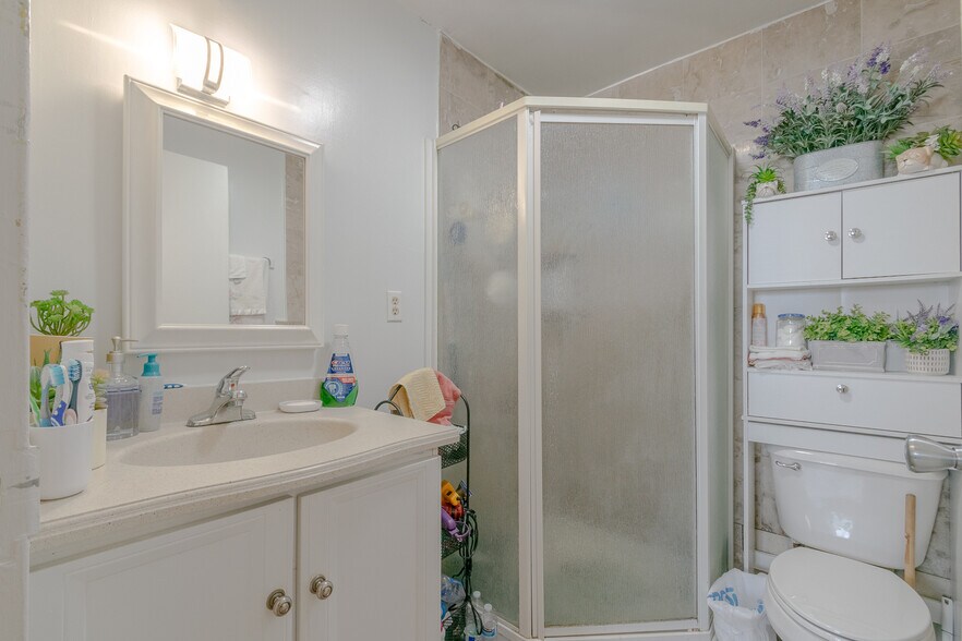More Photos Of 7409 W Irving Park, Chicago General Retail For Sale