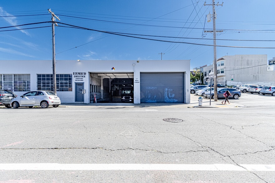 More Photos Of 1111 17th St, San Francisco Warehouse For Lease