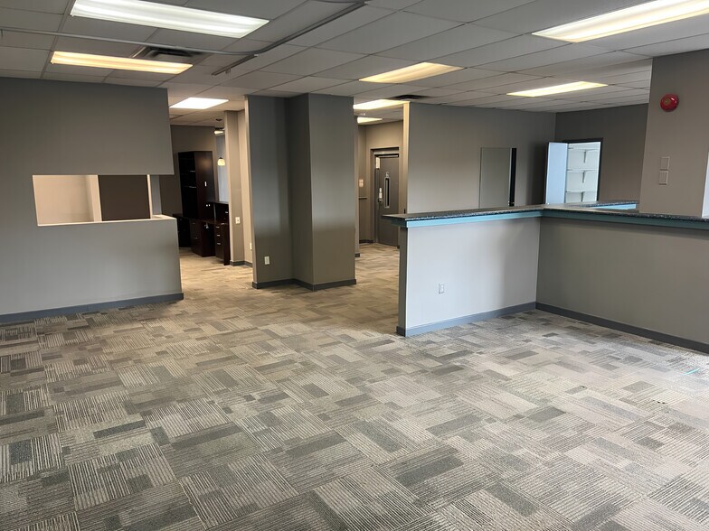 More Photos Of 10 Ewen Rd, Hamilton Medical For Lease