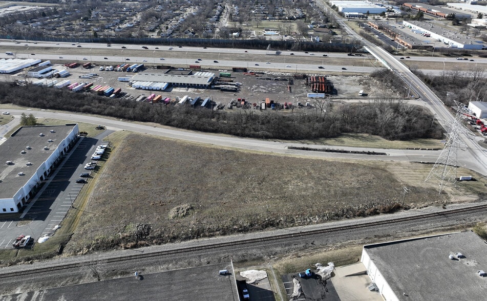 More Photos Of 12050 Champion Way, Cincinnati Industrial For Lease