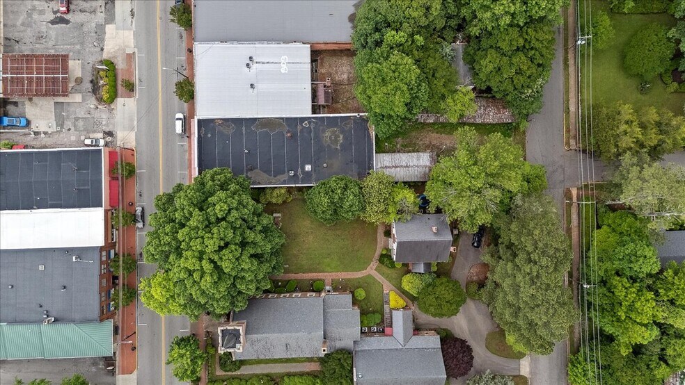 More Photos Of 123 N Main St, Warrenton Storefront For Sale