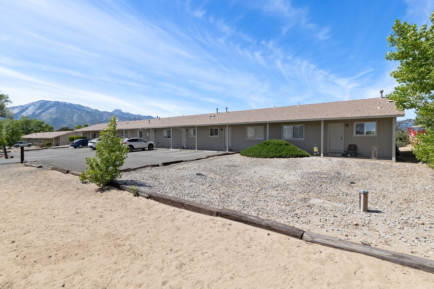 More Photos Of 155-165 Esmeralda Dr, Carson City Apartments For Sale