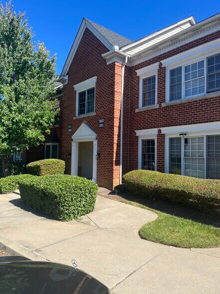 More Photos Of 7801-7815 Belle Point Dr, Greenbelt Medical For Sale