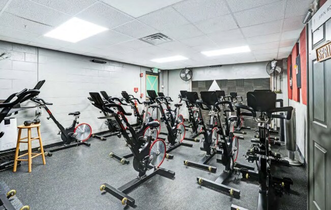 More Photos Of 1047 Providence Rd, Whitinsville Freestanding For Sale