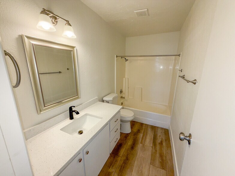 More Photos Of 126 E 1st North St, Mesquite Multifamily For Sale