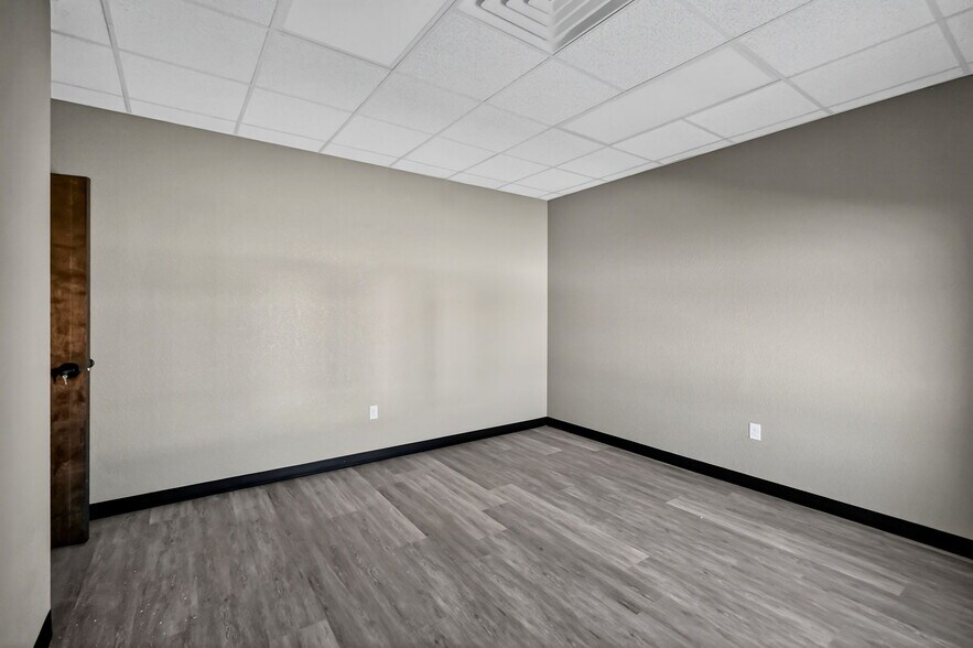 More Photos Of 14761 W I-20, Odessa Industrial For Sale