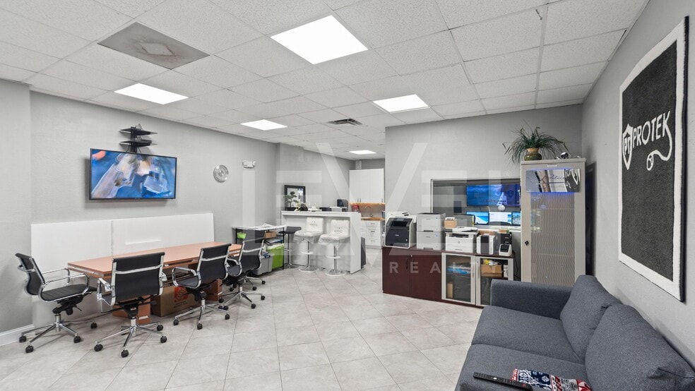 More Photos Of 3015 N Ocean Blvd, Fort Lauderdale Apartments For Sale