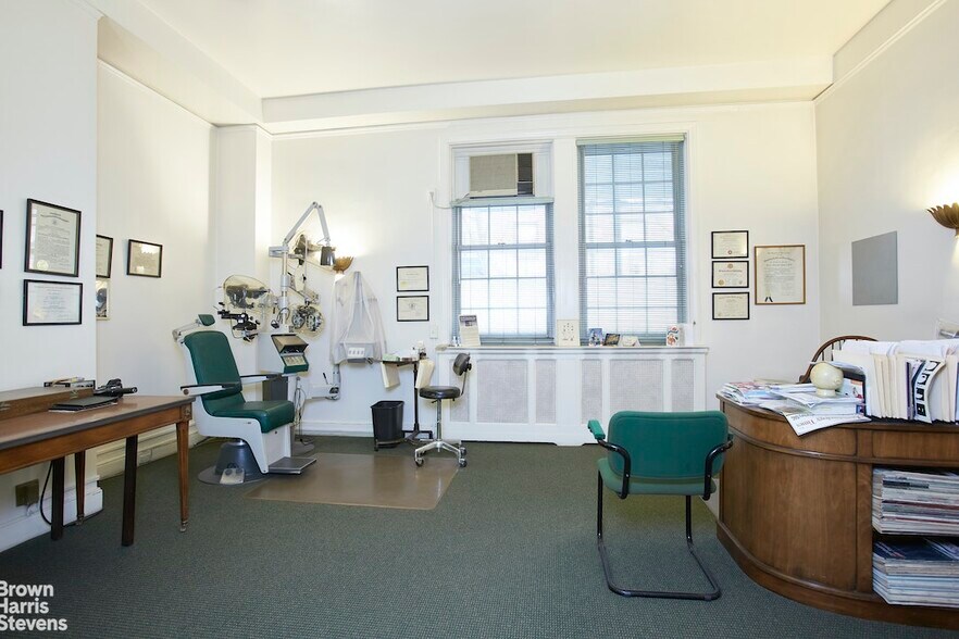 More Photos Of 133 E 64th St, New York Apartments For Sale