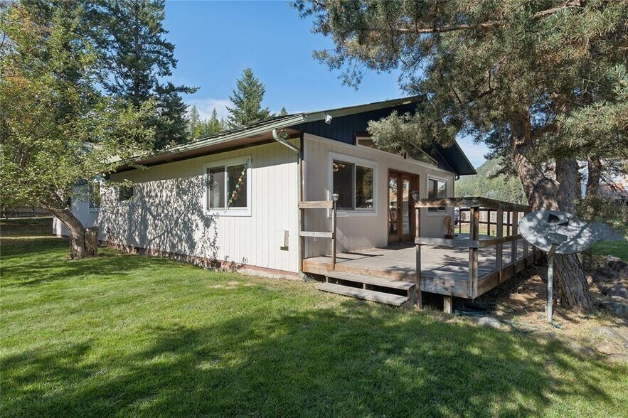 More Photos Of 1627 Foothill Rd, Kalispell Multifamily For Sale