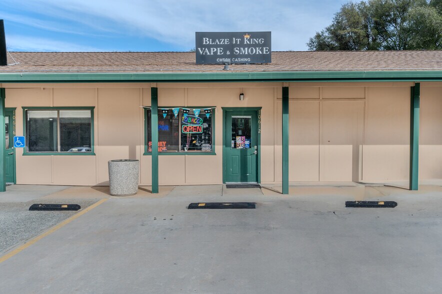 More Photos Of 10556-10612 Combie Rd, Auburn Medical For Sale