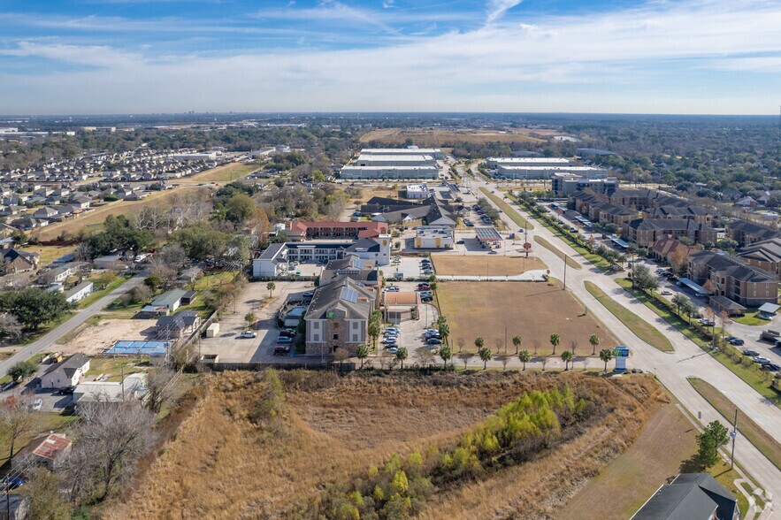 More Photos Of 9120 West Rd, Houston Hotel For Sale