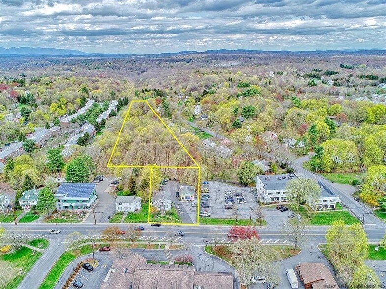 More Photos Of 235 Main St, New Paltz Apartments For Sale