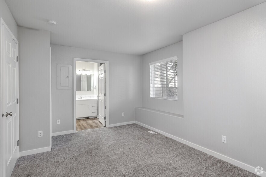 More Photos Of 1677-1689 N Raymond St, Boise Apartments For Sale