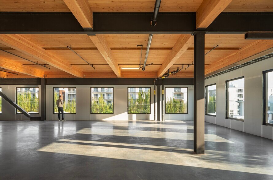 More Photos Of 4204 Glencoe Ave, Marina Del Rey Unknown For Lease