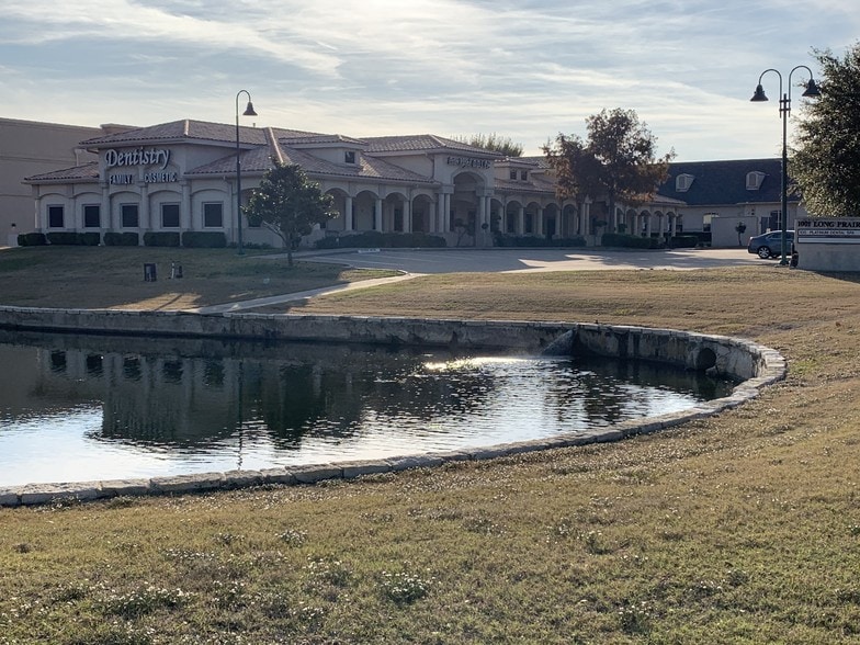 More Photos Of 1001 Long Prairie Rd, Flower Mound Medical For Sale