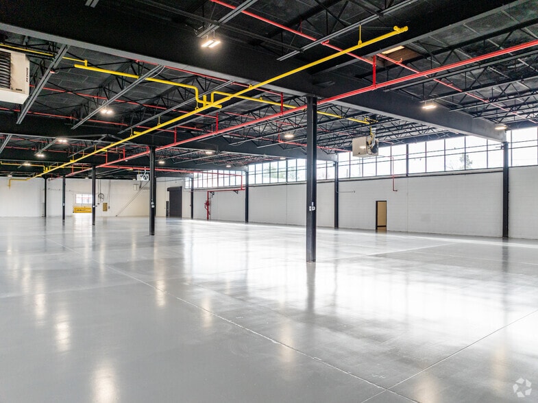 More Photos Of 22 Readington Rd, Branchburg Manufacturing For Lease
