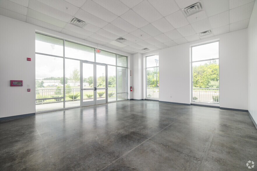 More Photos Of 500 Halls Mill Rd, Freehold Distribution For Lease