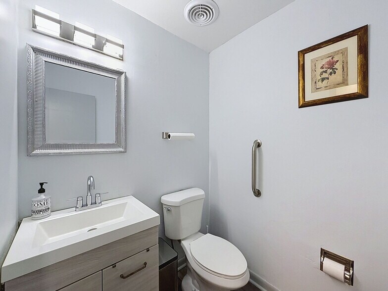 More Photos Of 5321 Grand Blvd, New Port Richey Medical For Sale
