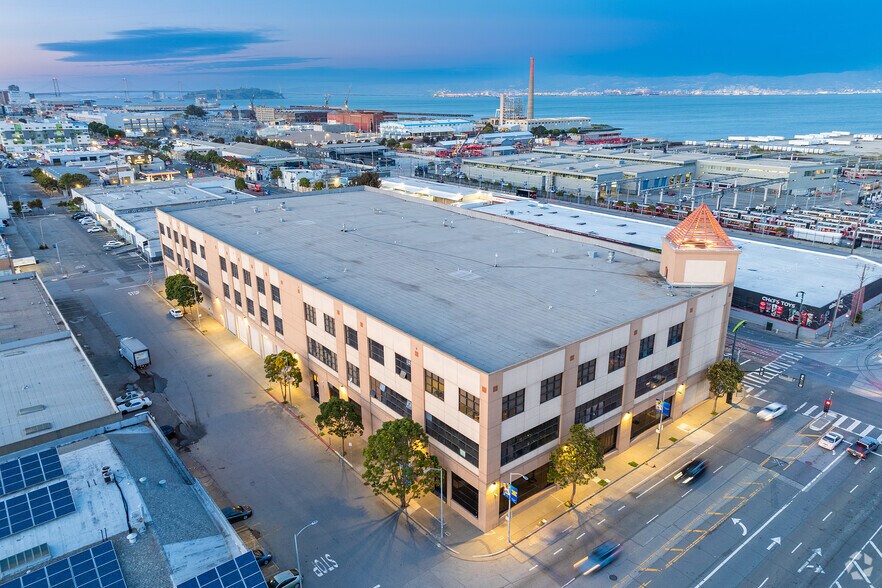 More Photos Of 1661 Tennessee St, San Francisco Light Distribution For Lease