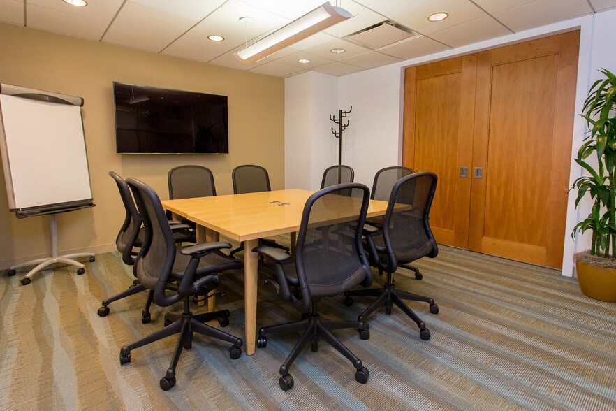 More Photos Of 10 Post Office Sq, Boston Office For Lease