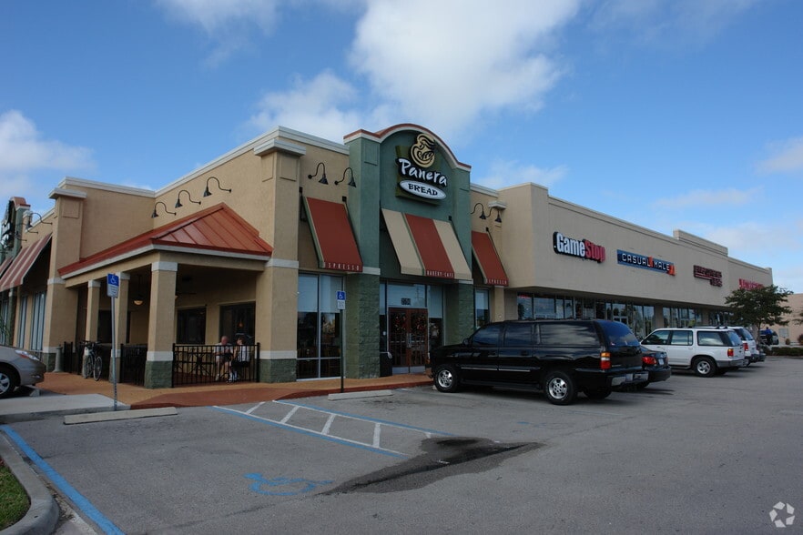 Primary Photo Of 2670-2860 NW Federal Hwy, Jensen Beach Storefront For Sale