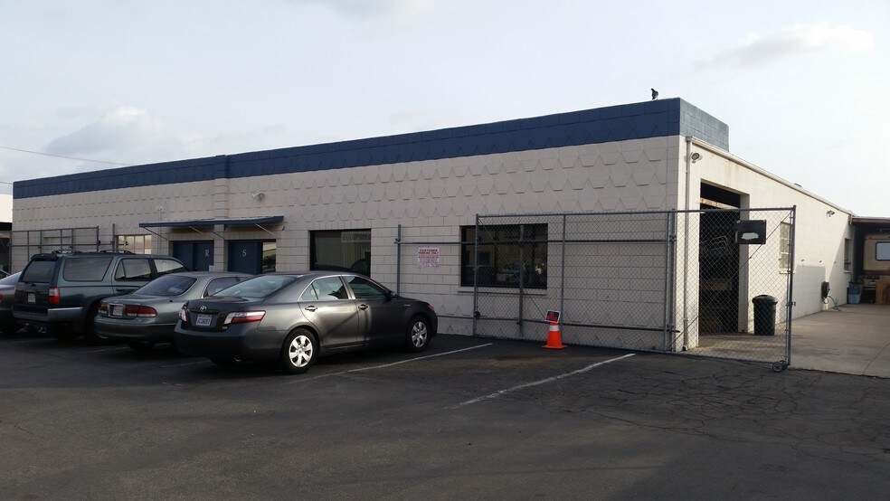 More Photos Of 1773 W Lincoln Ave, Anaheim Industrial For Sale