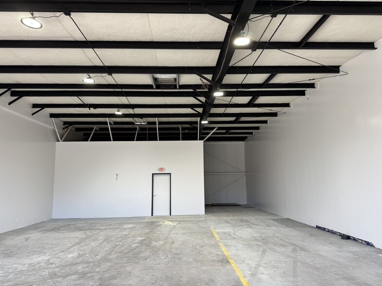 More Photos Of 1101-1107 Paso Robles St, Paso Robles Warehouse For Sale