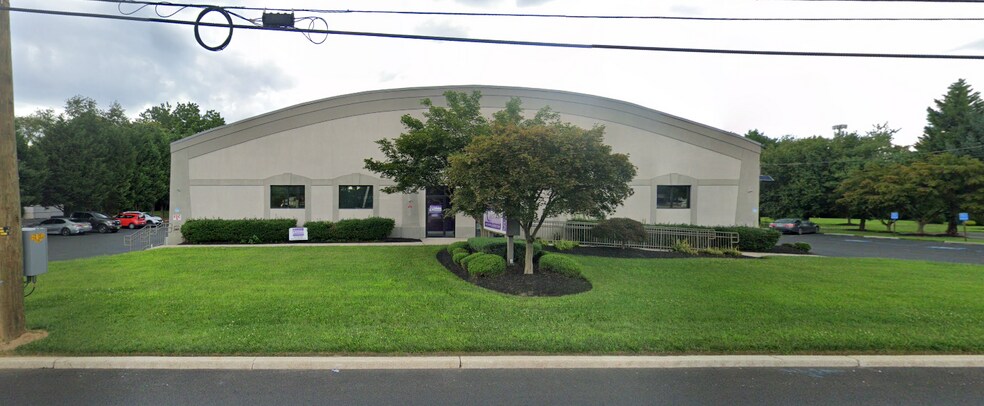 More Photos Of 705 Route 130 S, Cinnaminson Light Manufacturing For Sale