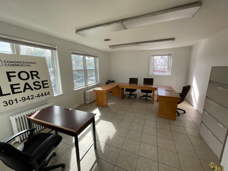 More Photos Of 2010-2012 Rhode Island Ave NE, Washington Storefront Retail Office For Lease