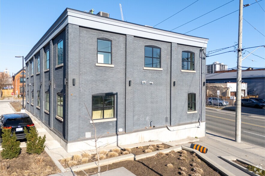 More Photos Of 96 Wilson St, Hamilton Office For Lease