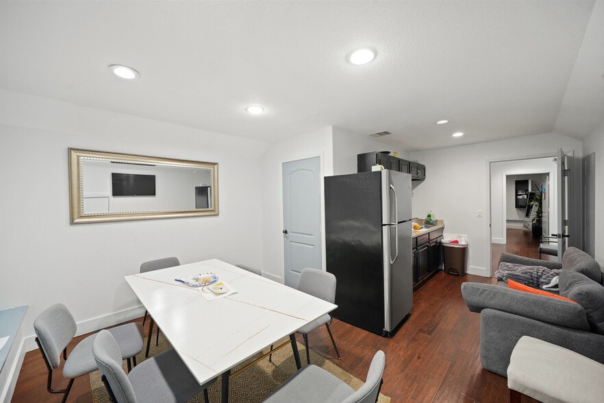 More Photos Of 21406 Provincial Blvd, Katy Medical For Sale