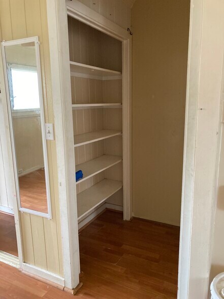 More Photos Of 2023 Date St, Honolulu Apartments For Sale