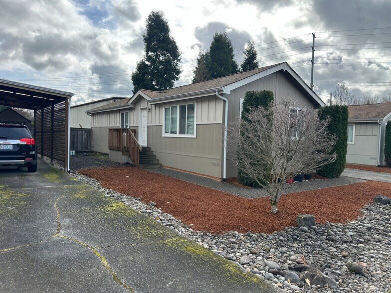 More Photos Of 13163 SE Highway 212, Clackamas Multifamily For Sale