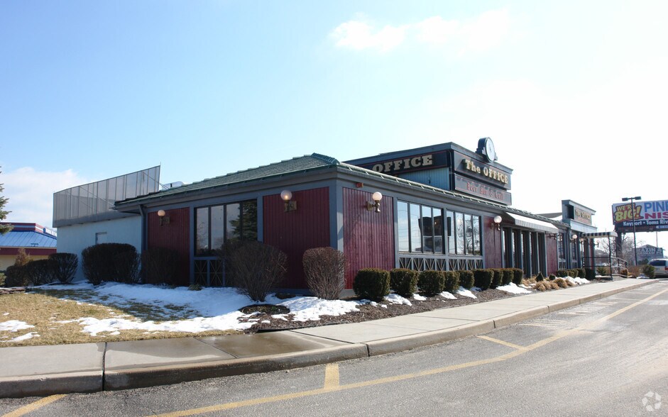 More Photos Of 100-111 State Route 35, Keyport General Retail For Lease