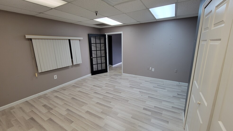 More Photos Of 10207-10235 General Dr, Orlando Warehouse For Lease