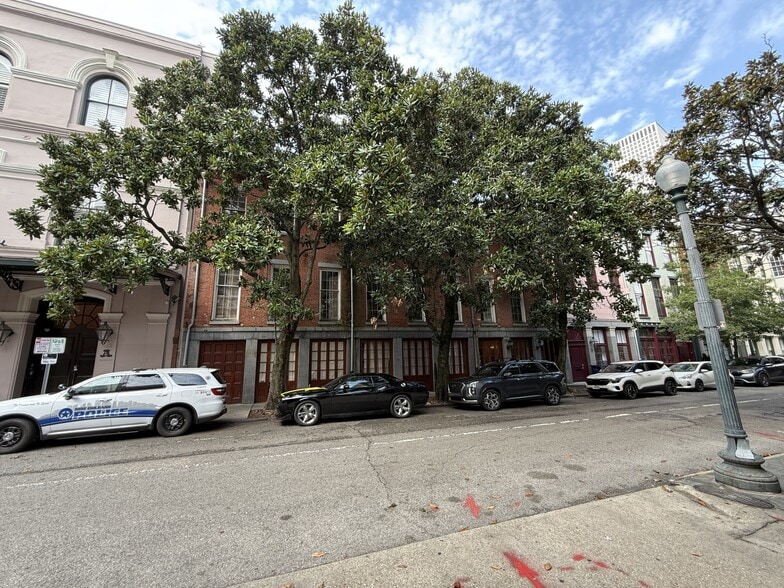 Primary Photo Of 416 Gravier St, New Orleans Office Residential For Sale