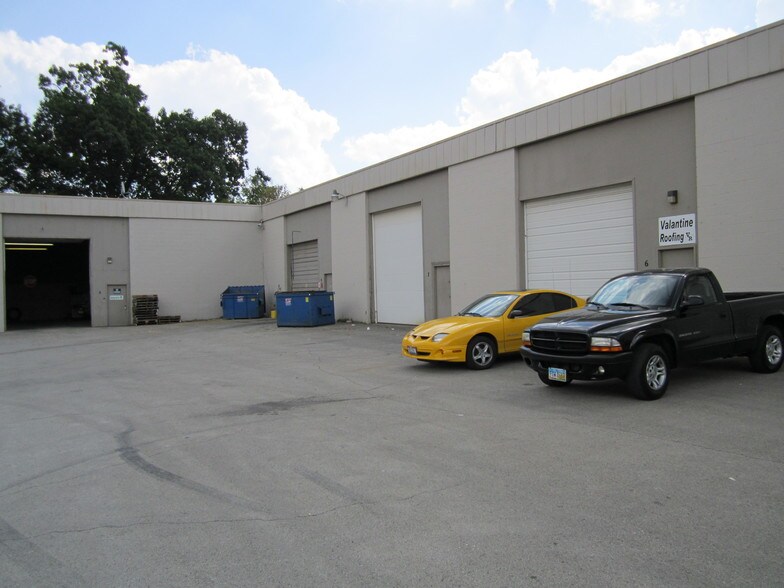 Primary Photo Of 1221 N Meridian Rd, Youngstown Warehouse For Lease