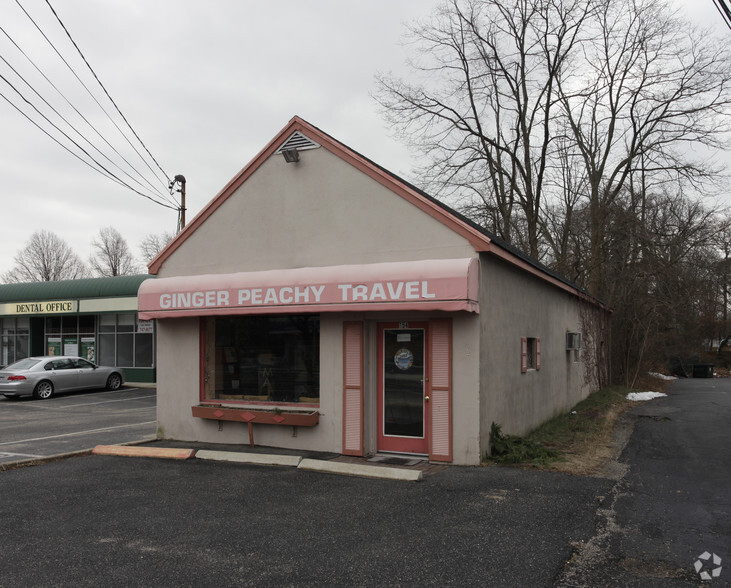 Primary Photo Of 154 E Main St, East Islip Freestanding For Sale