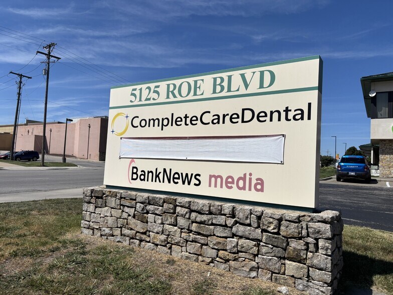 More Photos Of 5125 Roe Blvd, Mission Office For Sale