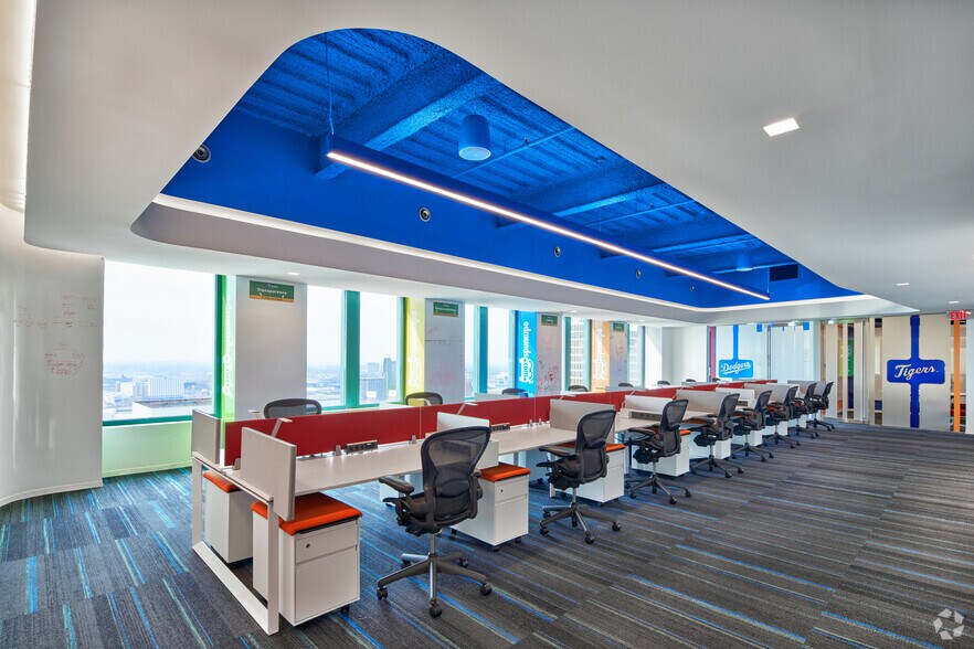 More Photos Of 150 W Jefferson Ave, Detroit Office For Lease