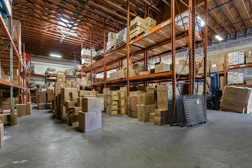 More Photos Of 110 Spring Hill Dr, Grass Valley Manufacturing For Lease