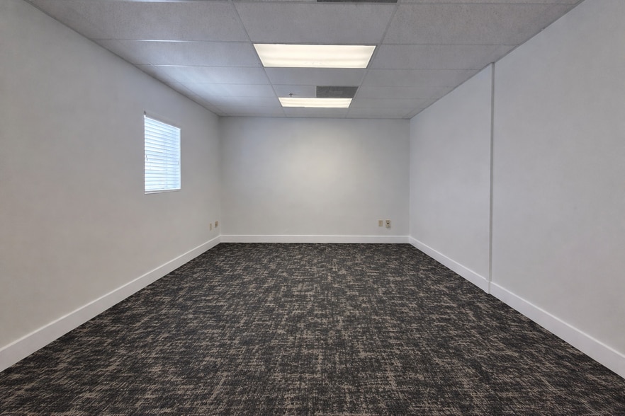 Primary Photo Of 11820 Miramar Pky, Miramar Medical For Lease