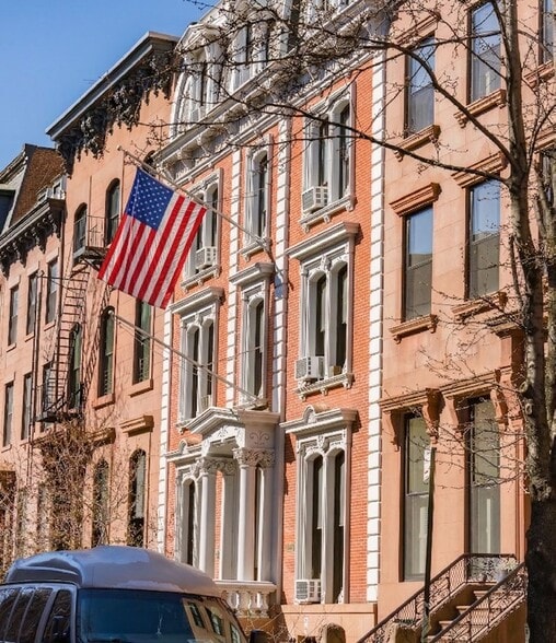 More Photos Of 123 Remsen St, Brooklyn Office For Sale