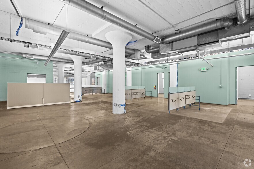 More Photos Of 283 4th St, Oakland Loft Creative Space For Lease