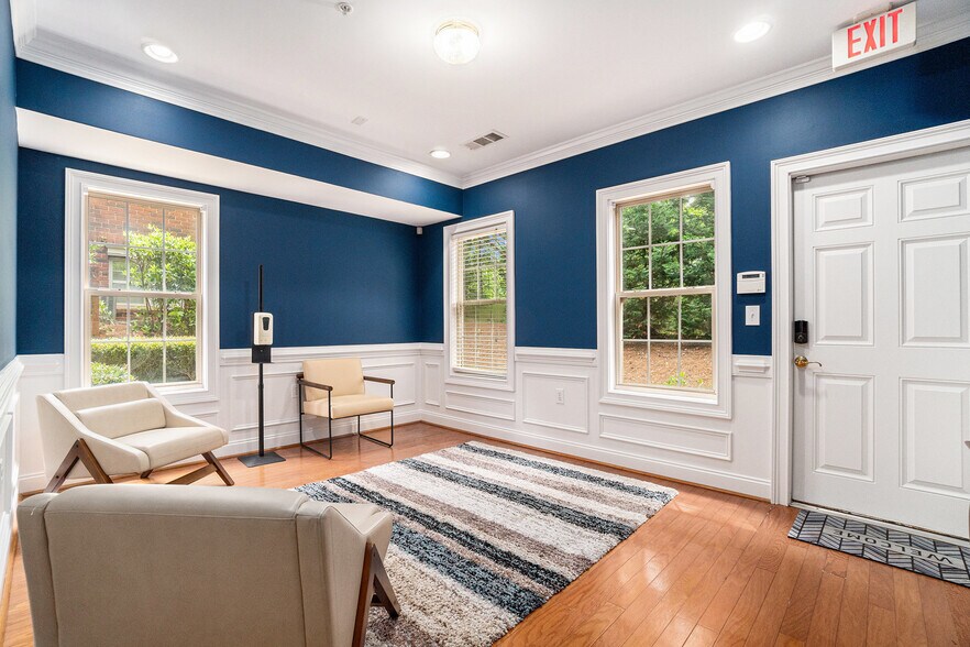 More Photos Of 1275 Shiloh Rd NW, Kennesaw Office Residential For Lease