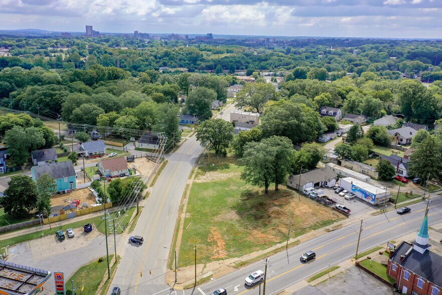 More Photos Of 235 E Parker Rd, Greenville Land For Sale