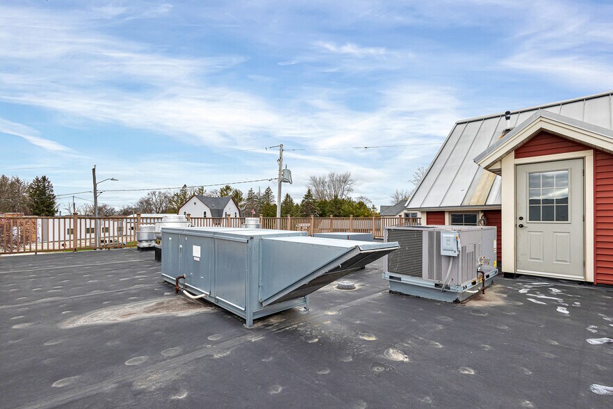 More Photos Of 20931 Main St, Collins Restaurant For Sale