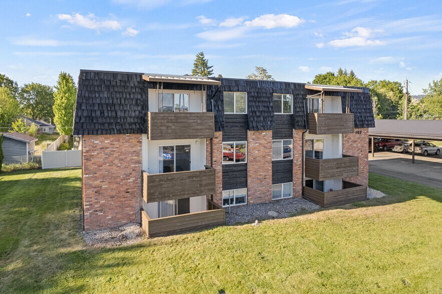 More Photos Of 107 E Hattie Ave, Coeur d'Alene Multifamily For Sale
